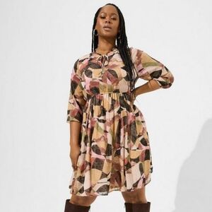 Mini Clip Dot Front Keyhole Dress